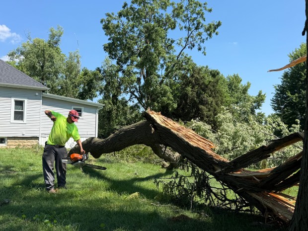 Aurora Residents Struggle with Flood Aftermath