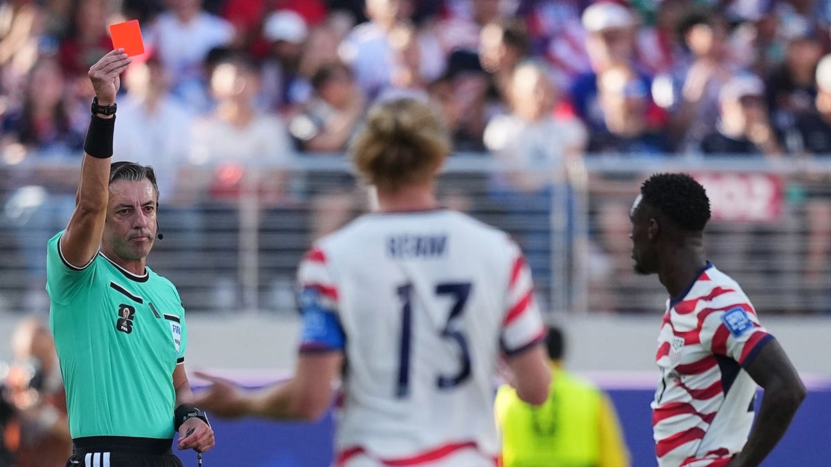 USA Faces Round of 16 Match Without Key Player Balogun