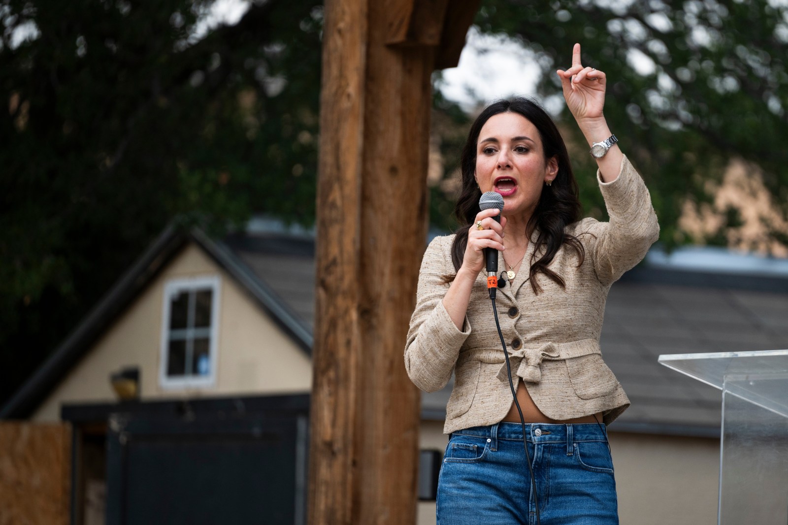 Texas Gubernatorial and Senate Races: Close Contests and Poll Insights
