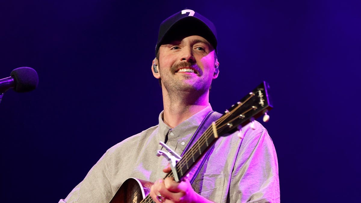 Ruston Kelly Reflects on Sobriety and Recovery Journey