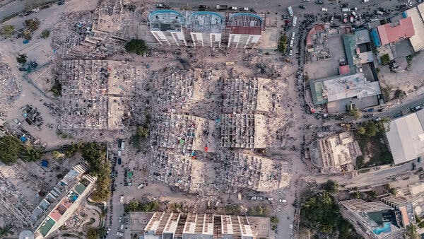Aftermath of Earthquakes in La Guaira