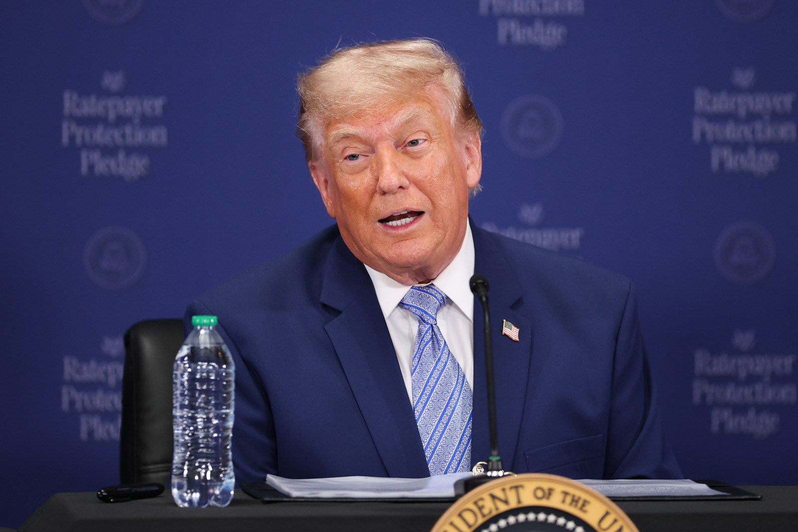 Trump’s Executive Order Targets Smithsonian Exhibits