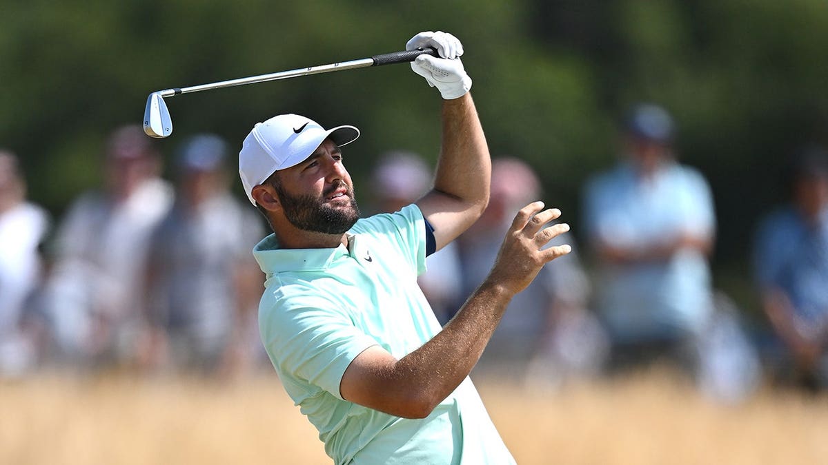 Scottie Scheffler Comments on Bryson DeChambeau’s Penalty