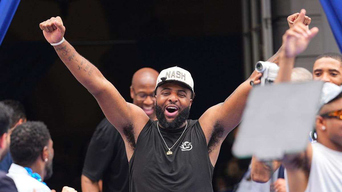 New Chapter for Knicks and Mitchell Robinson