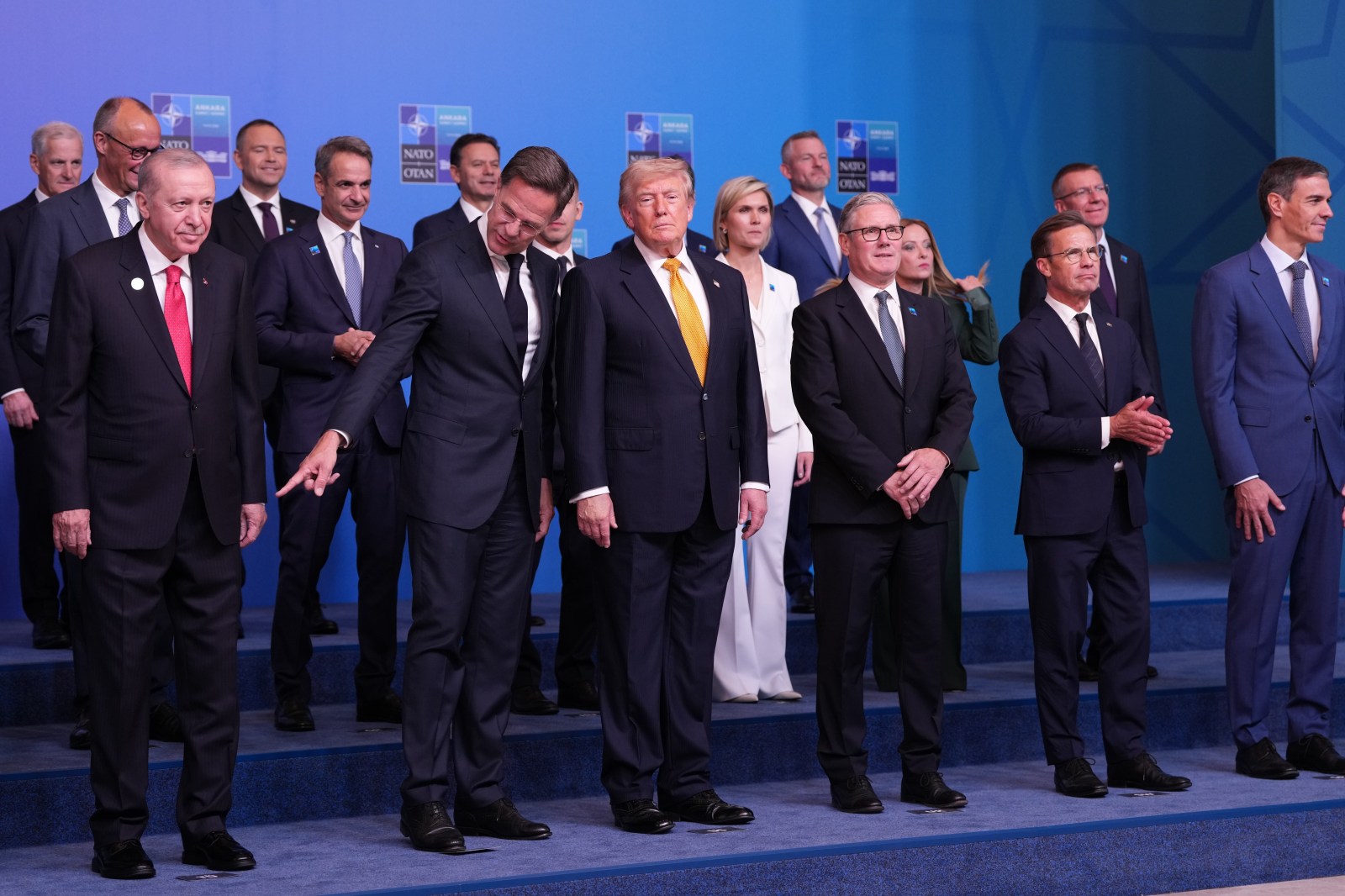 Tall Leaders Shift Dynamics at NATO Summit