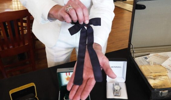 Auction Features KFC Founder Colonel Sanders’ Memorabilia