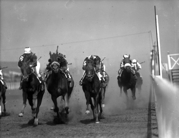 Hawthorne Race Course Faces Closure Amid Bankruptcy Sale
