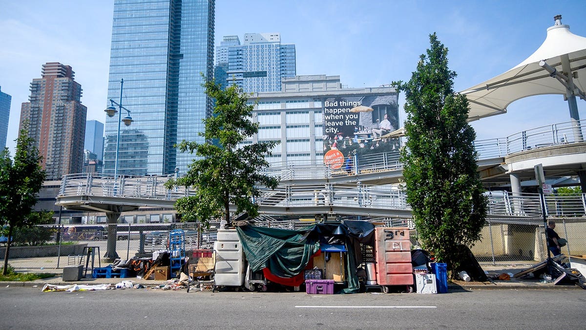 Concerns Rise Over Homeless Encampment in Manhattan