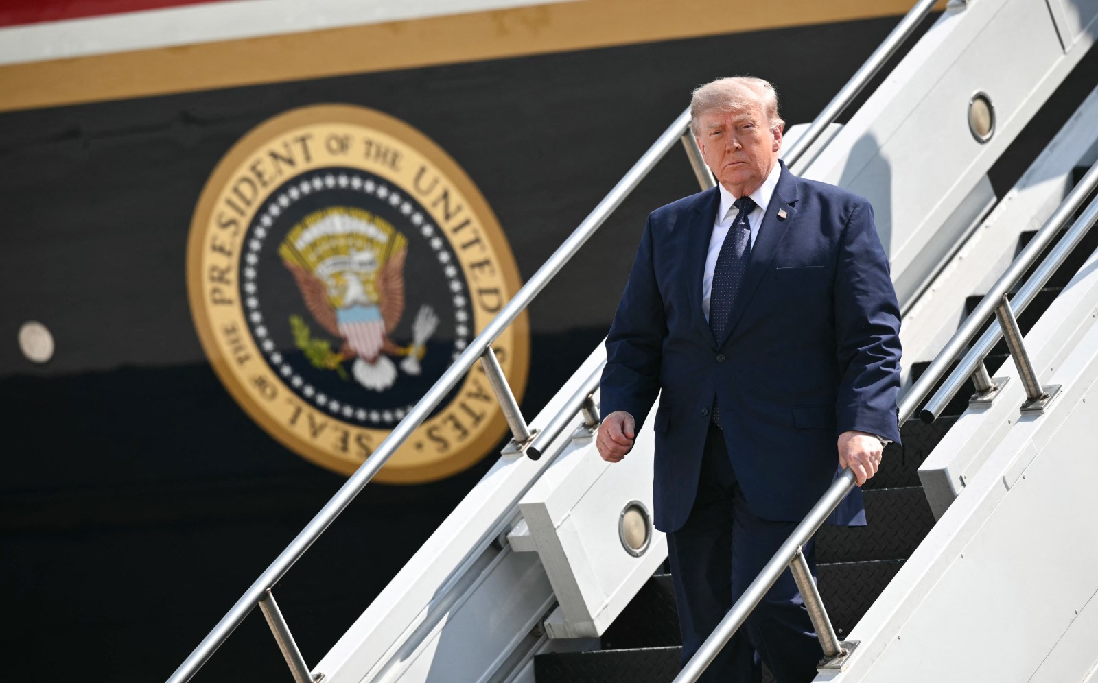 Trump’s Improved Net Approval Rating Despite Ongoing Disapproval