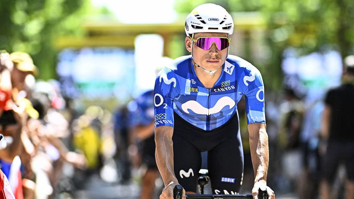 Freak Accident Involving Cyclist Einer Rubio at Tour de France