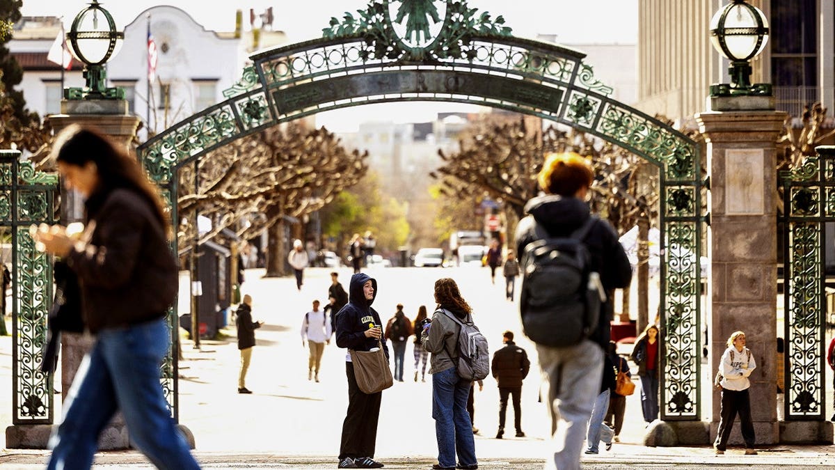 University of California Faculty Push for SAT Reinstatement