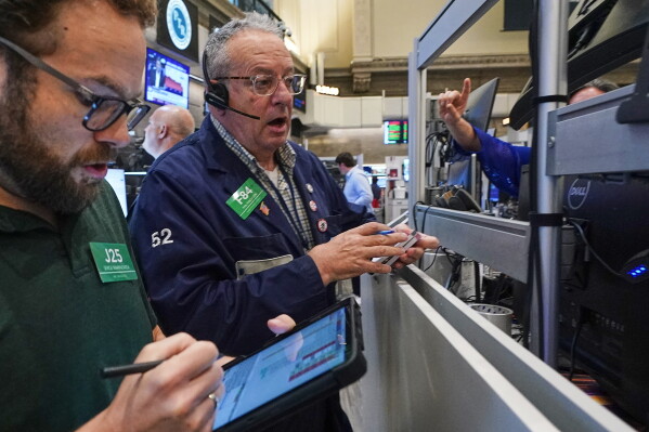 IMF Revises Global Economic Forecast Amid Middle East Tensions