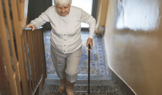 Frailty and Its Link to Earlier Onset of Dementia