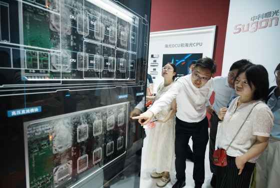 Chinese Users Access U.S. AI Systems Despite Restrictions