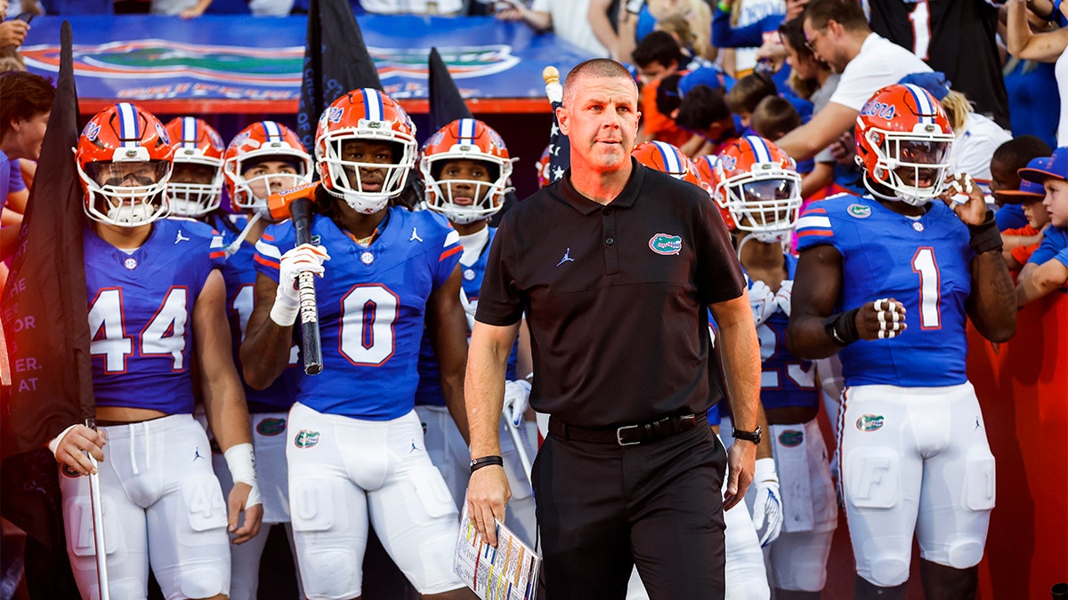 Senate Panel to Discuss NIL Legislation Amidst College Sports Challenges