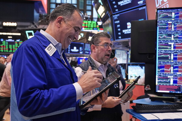 AI Stocks Decline Impacts Global Markets Amid Economic Concerns