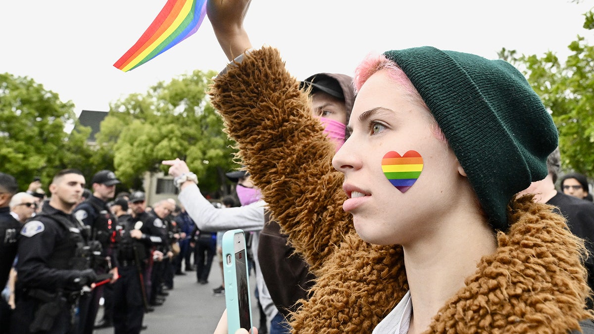 Lawmakers Question School Districts on Gender Policies and Parental Rights