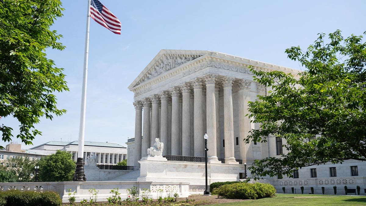Legal Battle Over Statues in Massachusetts City Nears Supreme Court