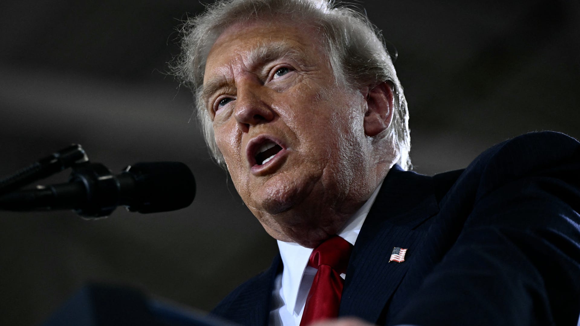 Fauci’s Diary Reveals Tension with Trump During Pandemic