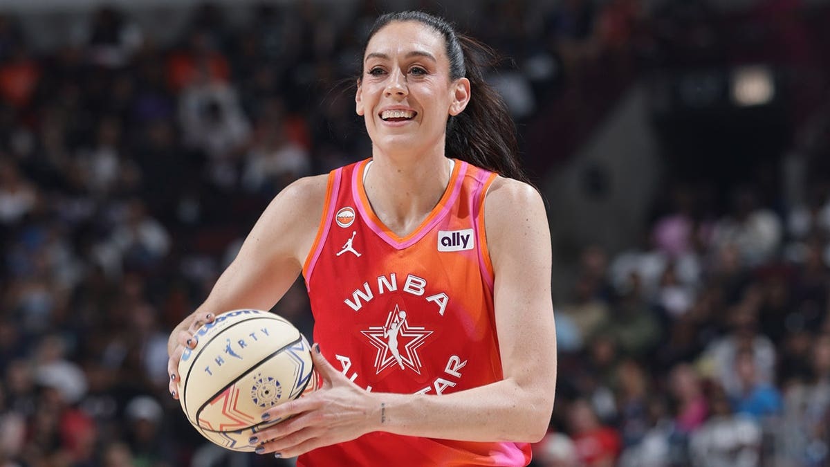 WNBA Uniform Patch Controversy Highlights Complex Decisions