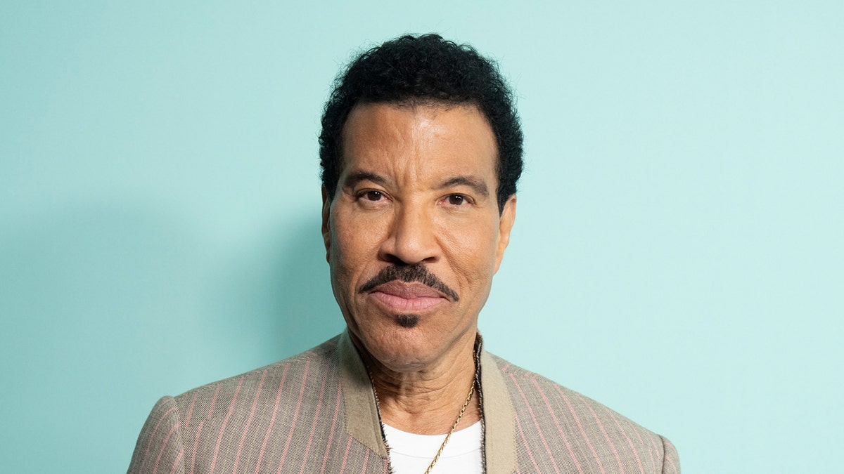 Lionel Richie Shares Recovery Progress After Health Scare