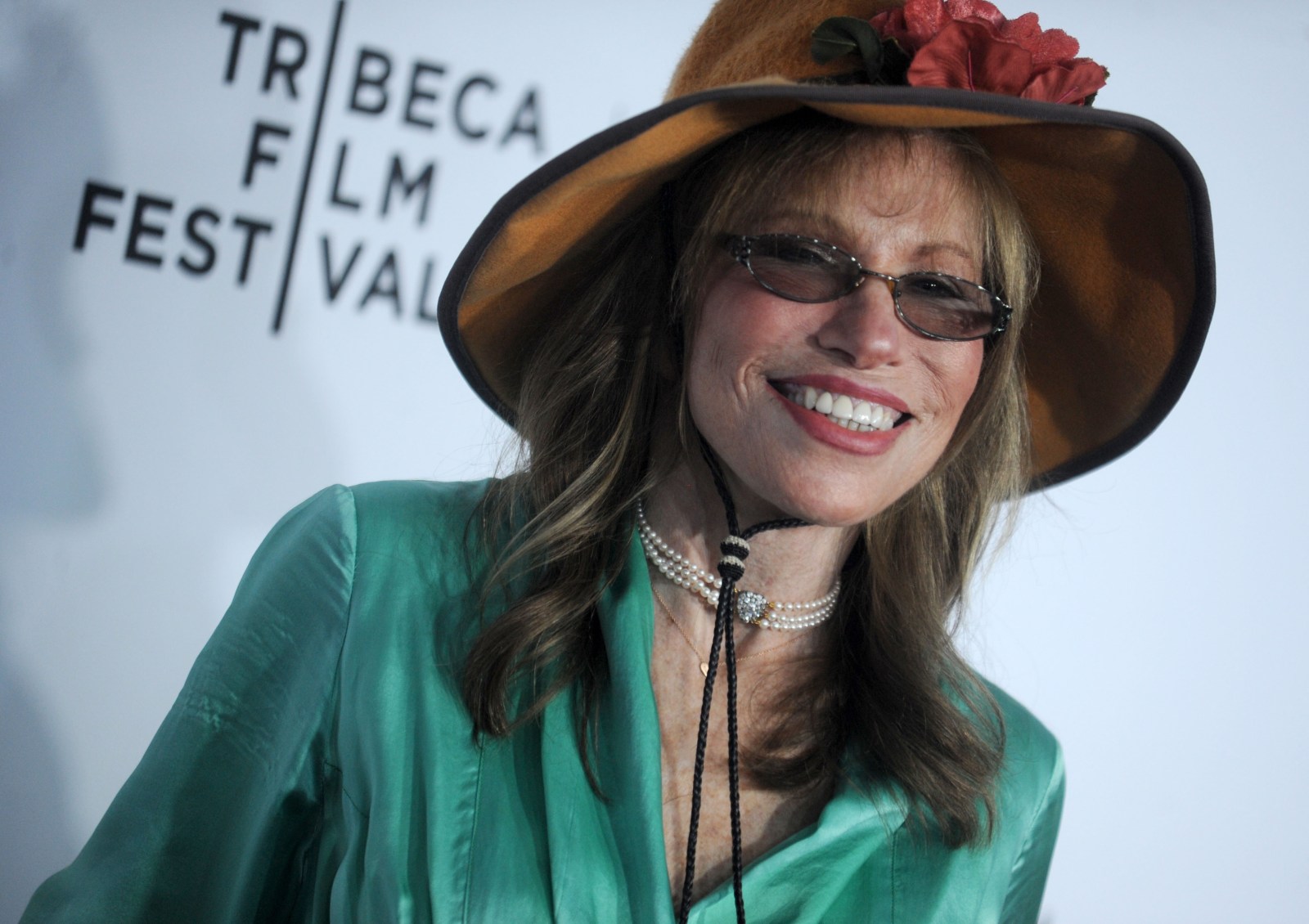 Carly Simon Reveals Parkinson’s Diagnosis and Health Challenges