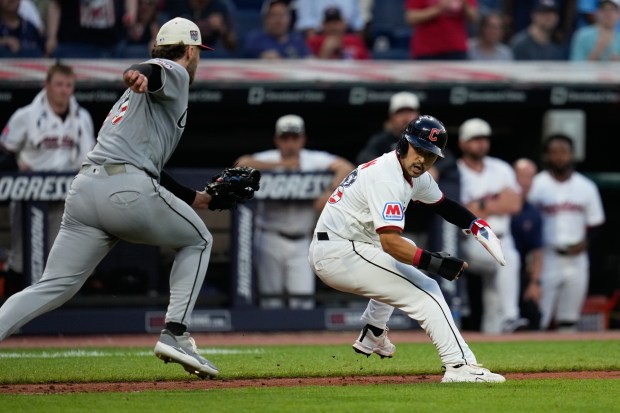 White Sox Edge Guardians in Tight Game