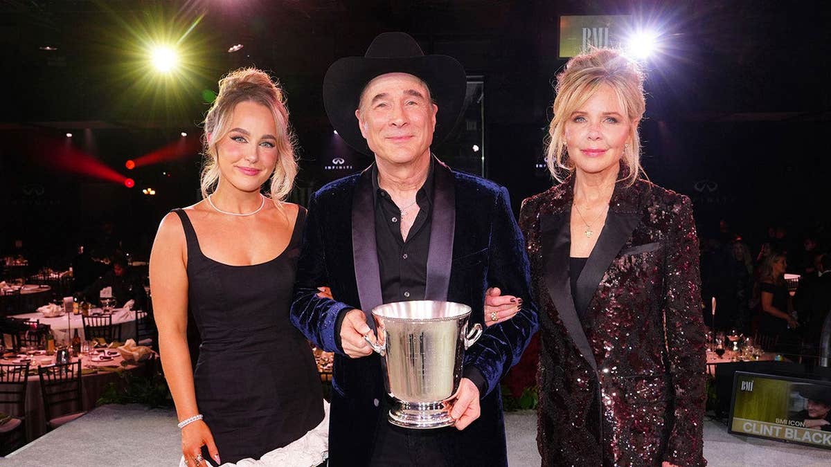Clint Black’s Commitment to Family and Career