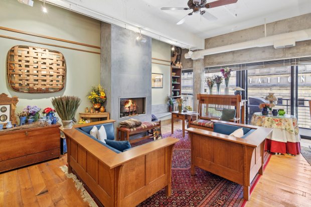 Luxury Two-Bedroom Home in Chicago’s West Loop