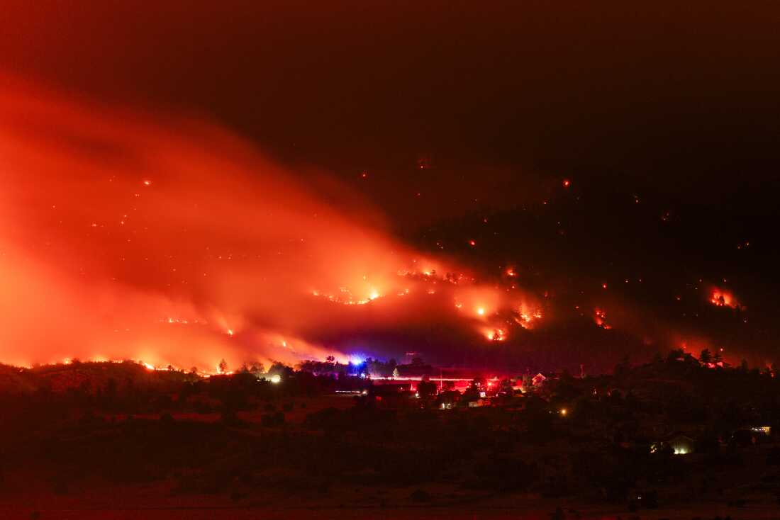 Raging Wildfires in Southern Colorado: The Latest Developments