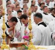 Traditionalist Catholic Group Defies Pope with Bishop Consecrations