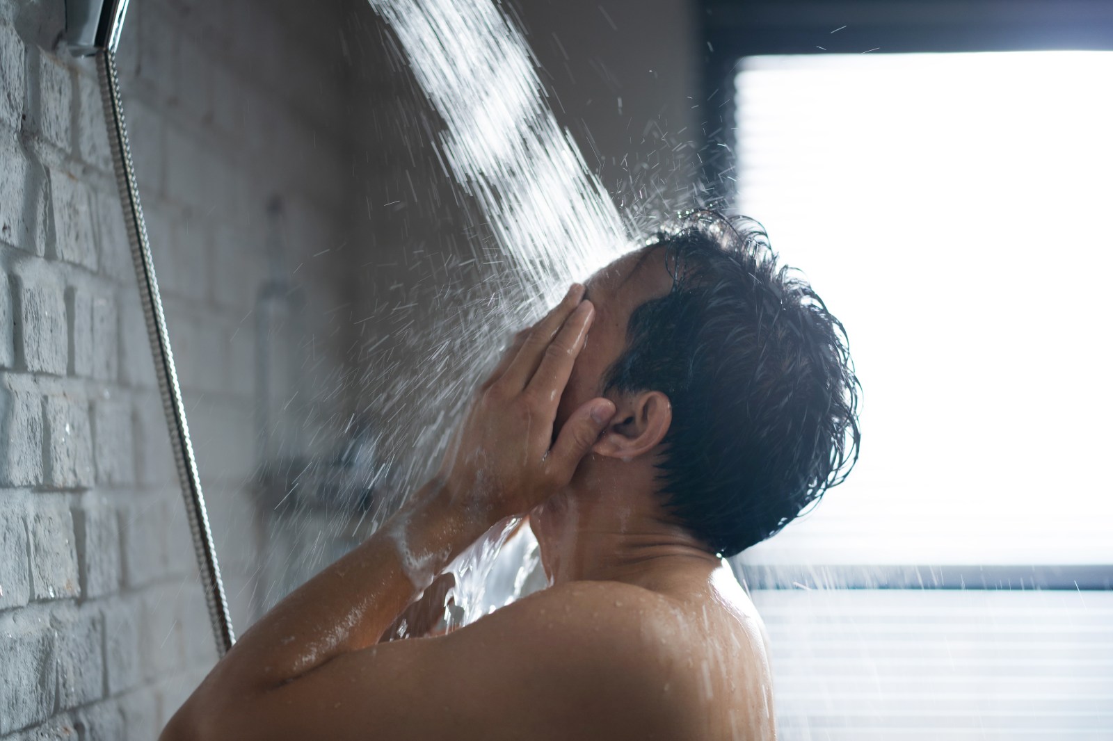 Impact of Shower Habits on Household Water Consumption