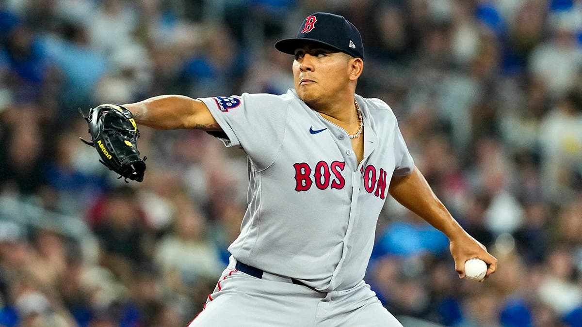 Red Sox and Marlins Face Off Amid Playoff Push
