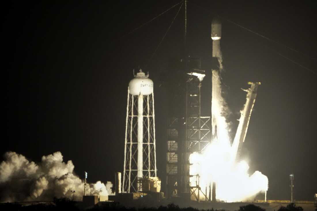 SpaceX Falcon 9 Rocket Fragment Expected to Impact Moon