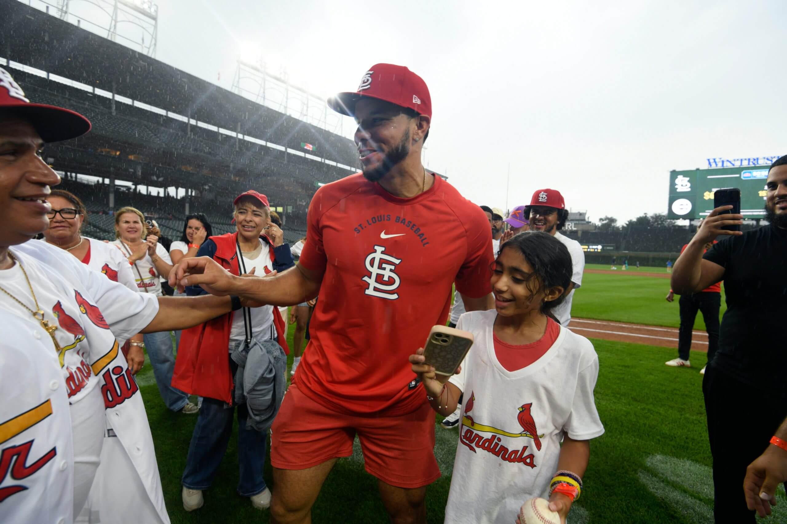 Joshua Báez Shines in Major-League Debut with Three Home Runs