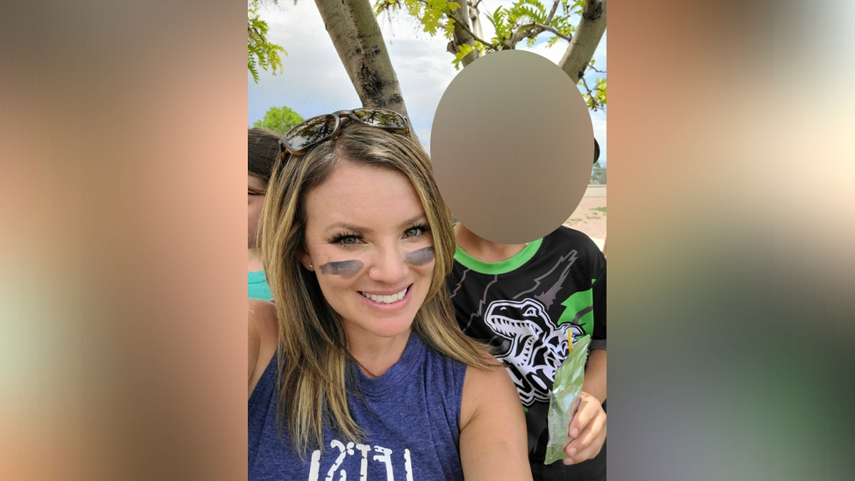 Kansas Mother Faces Health Struggles After Spider Bite
