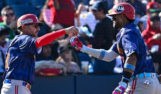 Chaos Erupts in Liga Mexicana de Béisbol Game