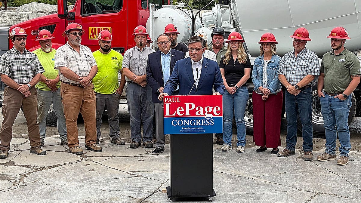 House Speaker Johnson Predicts GOP’s Success in Midterms