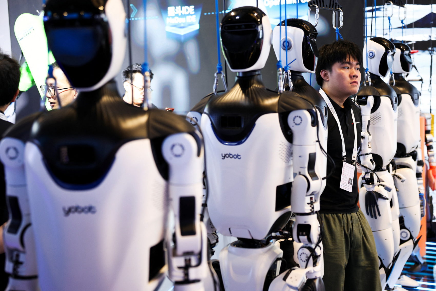 AI’s Growing Impact on China’s Job Market