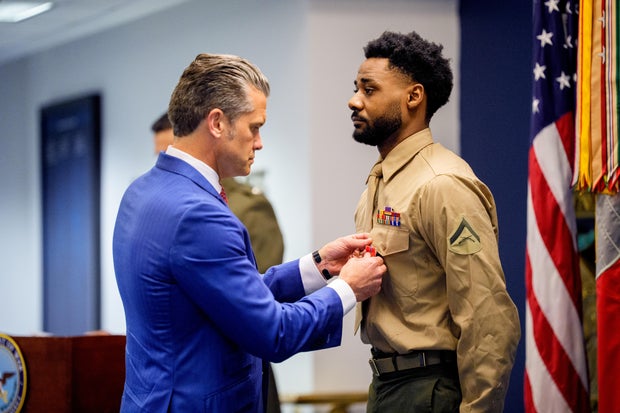 Pentagon Honors Marines for Valor in Kabul Attack Aftermath