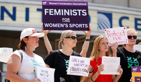 Sophie Cunningham Faces Protest at Chicago Game