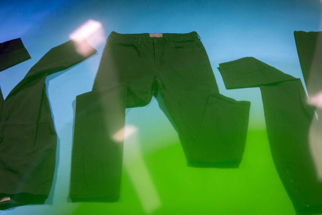 Guide to Buying Quality Clothing