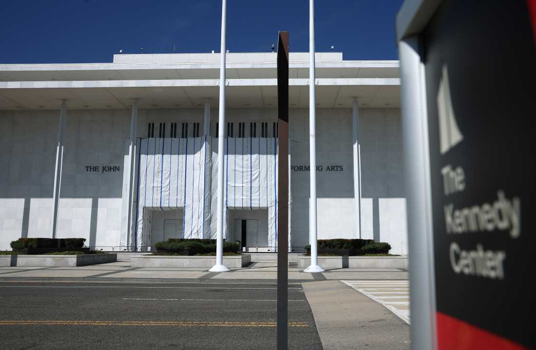 Kennedy Center Faces Potential Demolition Amid Renovation Dispute