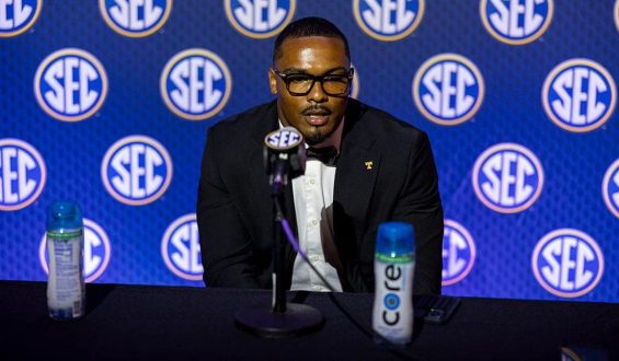 Controversy Surrounds NCAA Suspension of Tennessee’s Arion Carter