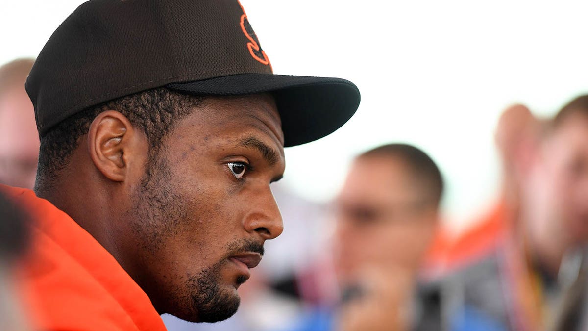 Deshaun Watson Addresses Comments About Browns Fans