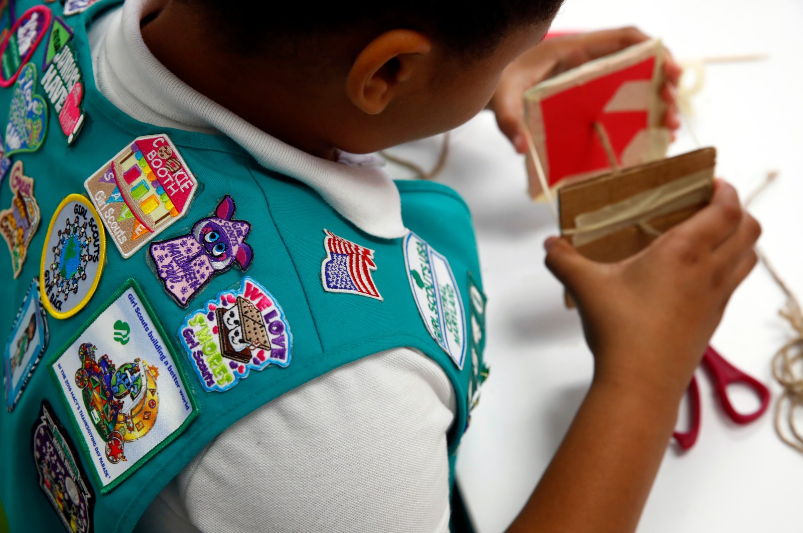 Girl Scouts Responds to Criticism Over Islamic Badge Programs