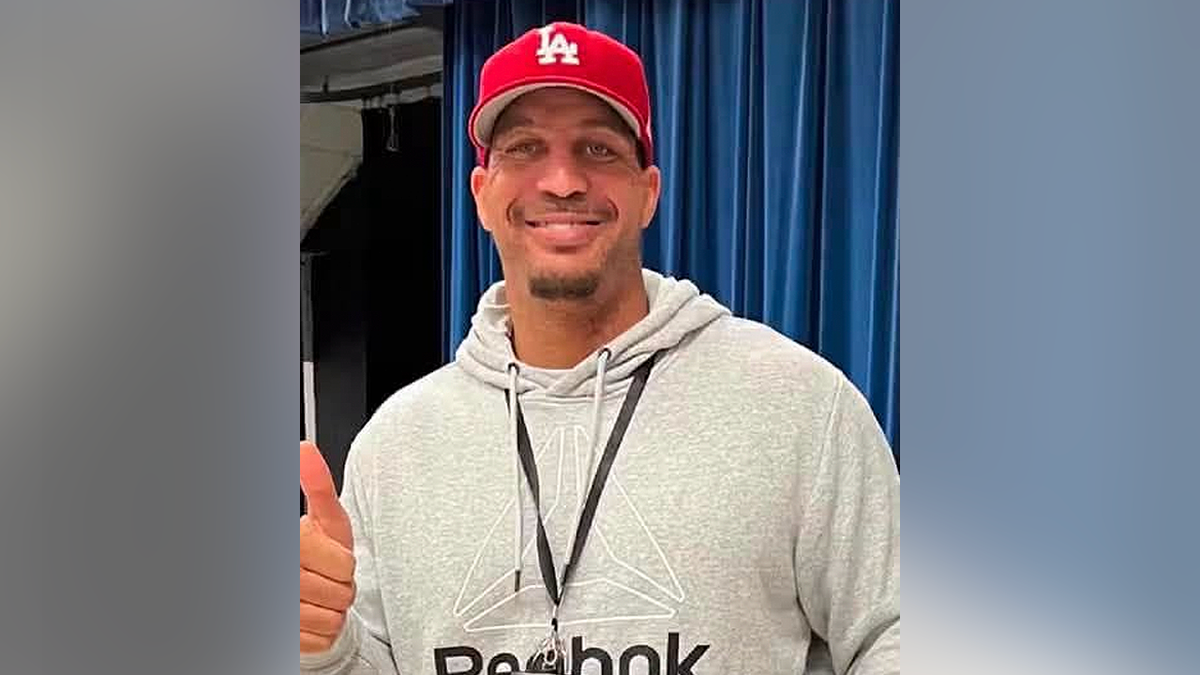 Georgia Teacher Dies Saving Girl from Rip Current
