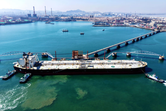 Challenges in U.S. Efforts to Economically Isolate Iran