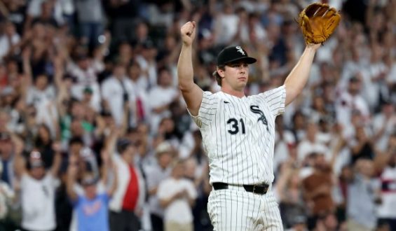 Chicago White Sox Secure Victory Over Cleveland Guardians in Eventful Game