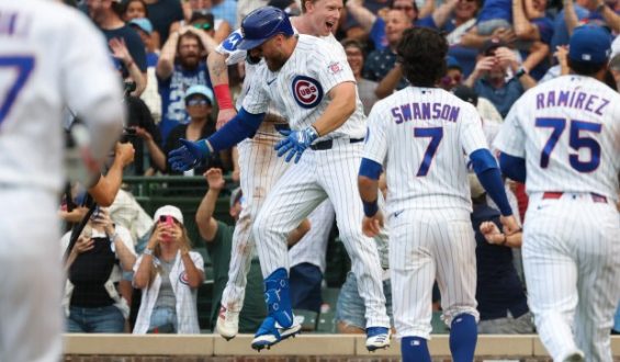 Chicago Cubs Triumph Over Toronto Blue Jays in 11-Inning Game